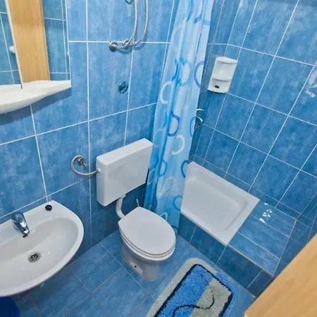 Softic Hvar 4* フヴァル