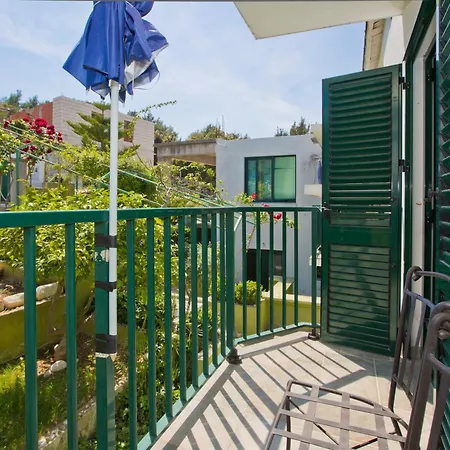 アパートホテル Softic Hvar フヴァル