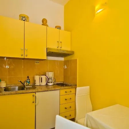 Lägenhetshotell Softic Hvar 4*