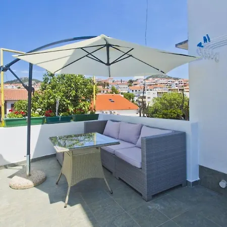 Softic Hvar Hotel apartamentowy Hvar Town