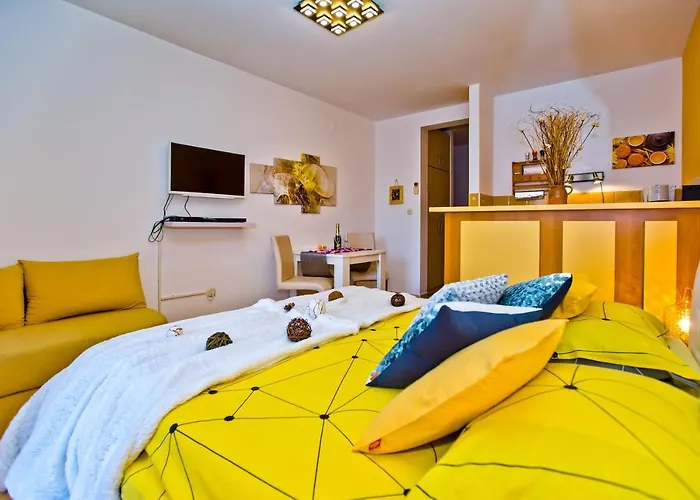 Softic Hvar Aparthotel Hvar Town