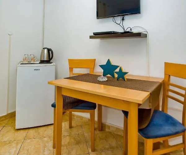 Softic Hvar Aparthotel