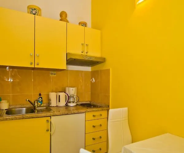 Aparthotel Softic Hvar 4*